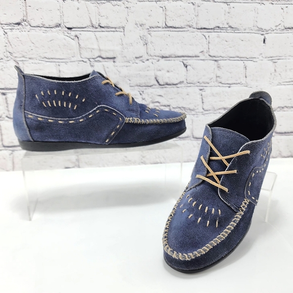 Minnetonka Shoes - MINNETONKA - Vintahe moccasins, suede, navy blue, size 10